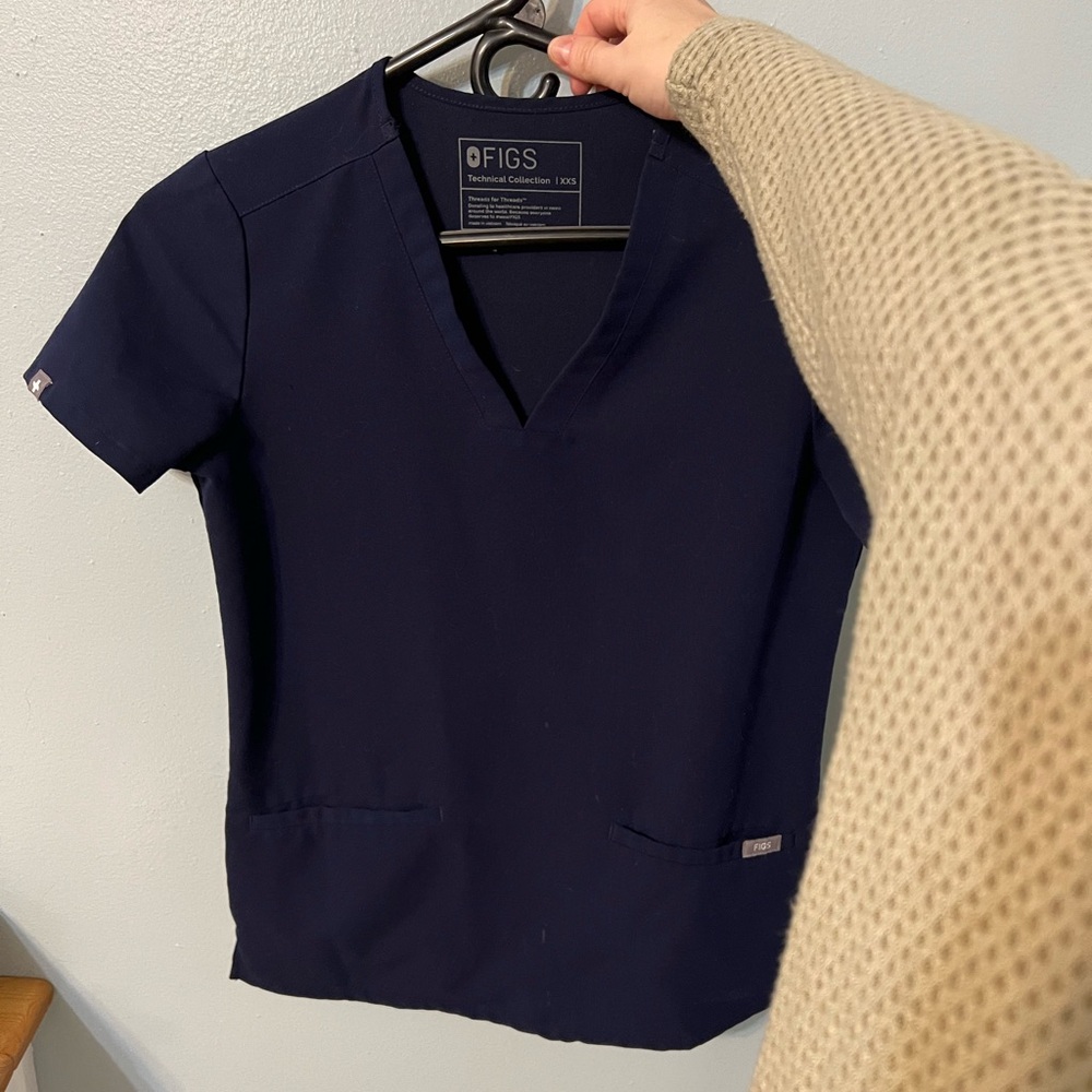 Figs Scrub Top size XXS